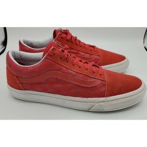 Vans off the Walls Men's Lace Up Checker Sneaker Red  -  M 8.5, W 10